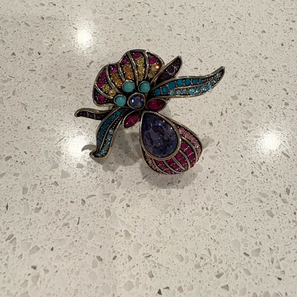 Heidi Daus iris ring - Picture 5 of 5